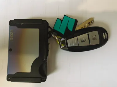 Ridge Wallet Keychain & Coin-Tray Accessory