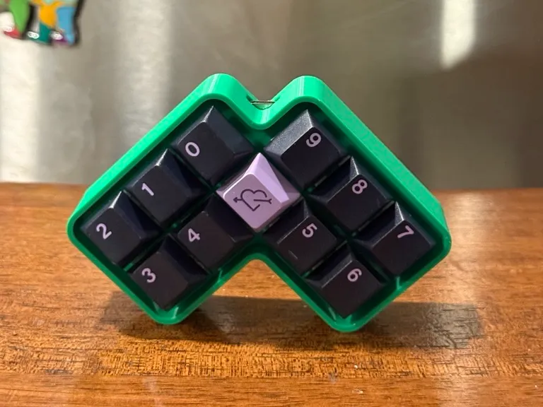 Boom3rang 11-key Macropad Keyboard