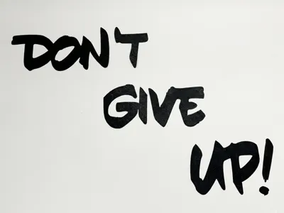 Motivational Wall Art: "DON'T GIVE UP!"