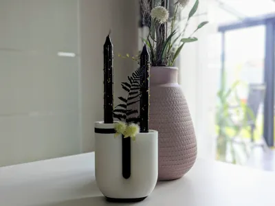 Decorative U Candle Holder with Test Tube