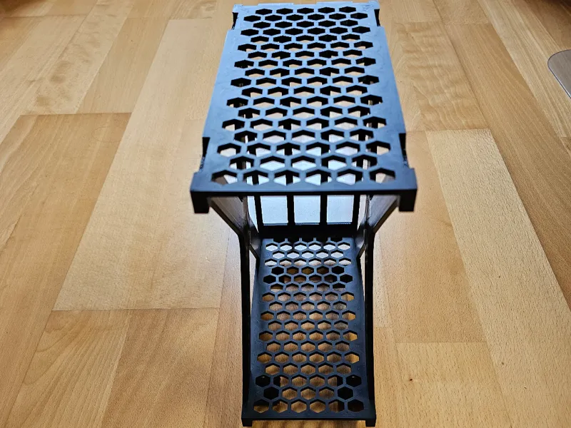 Modular stackable Slim Shelf