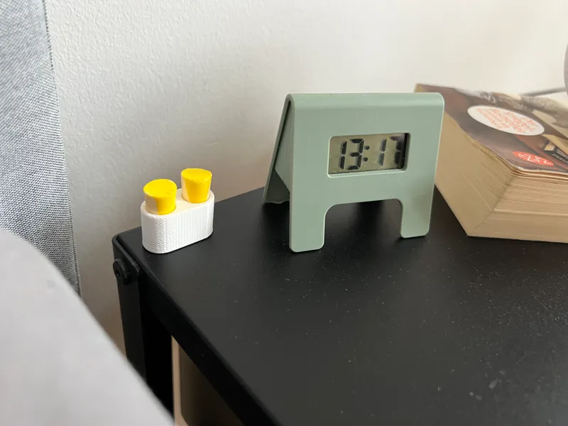 Ultra-Light Ear Plug Holder – Easy & Convenient!
