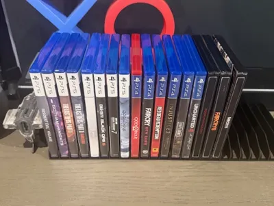 game Blu-ray holder