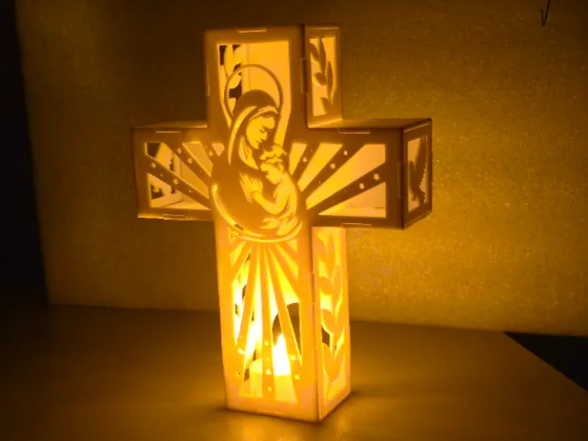 Religiöse Kreuzlaterne Maria Motive