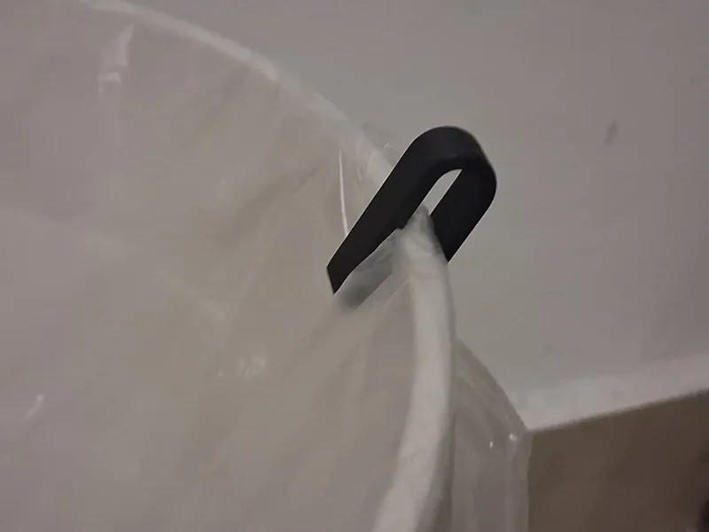 Bin Bag Clip V1