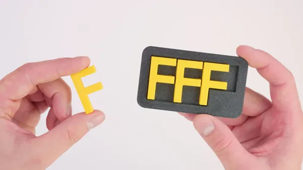 Puzzle en F, avec couvercle