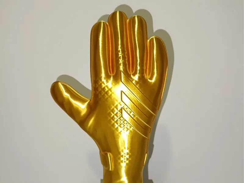 Trofeo guante de oro personalizable