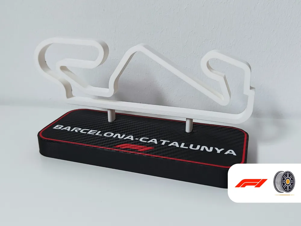 CASCO CHARLES LECLERC Ferrari F1 2023 firmato display fotografico