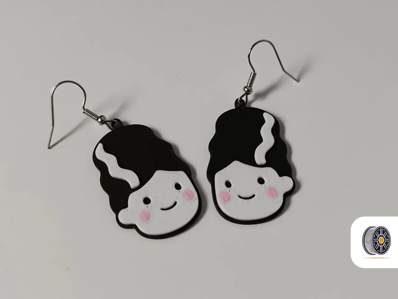 Frankenstein's Bride | Halloween Earring Series view 2