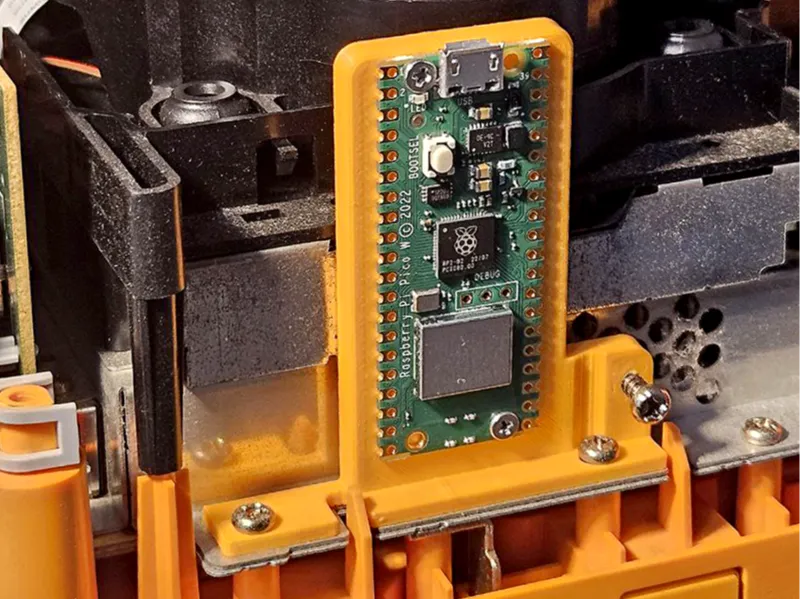Gamecube Picoloader Pico Mount with M2 Inserts