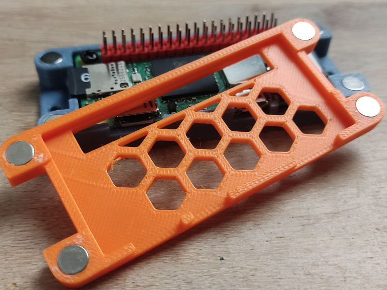 Raspberry Pi zero 2W Case - Magnets