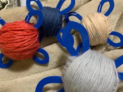 yarn bobbin (three sizes)