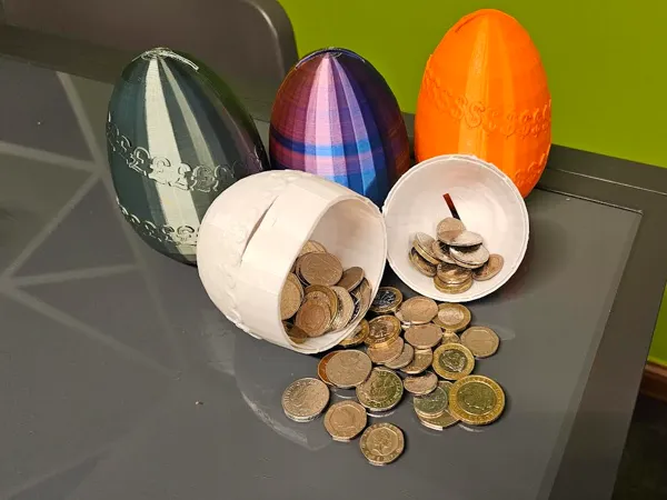 Tirelire œuf à casser
