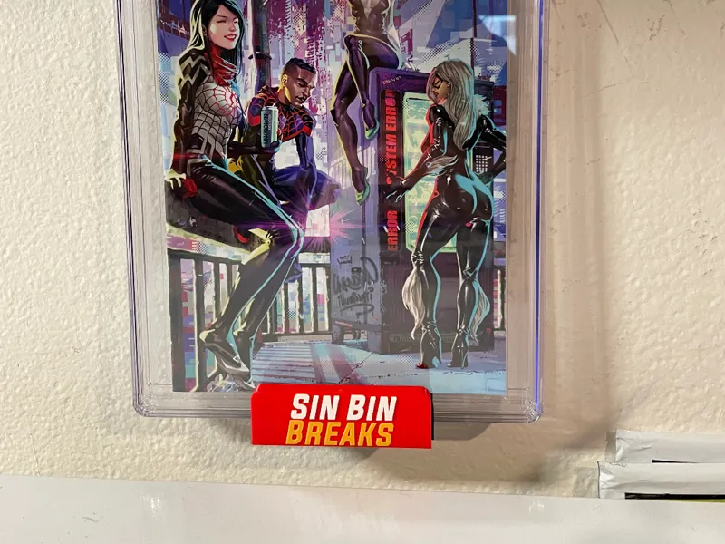 Comic Book Wall Mount