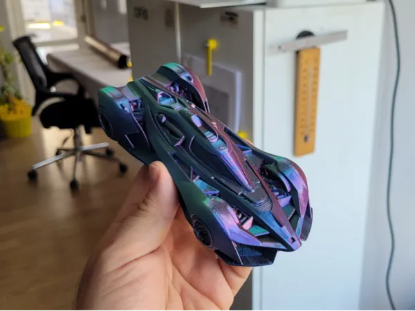 Voiture de sport futuriste UFS001