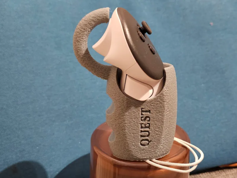 Quest 3 / Quest 3S TPU Textured Pistol Grip.