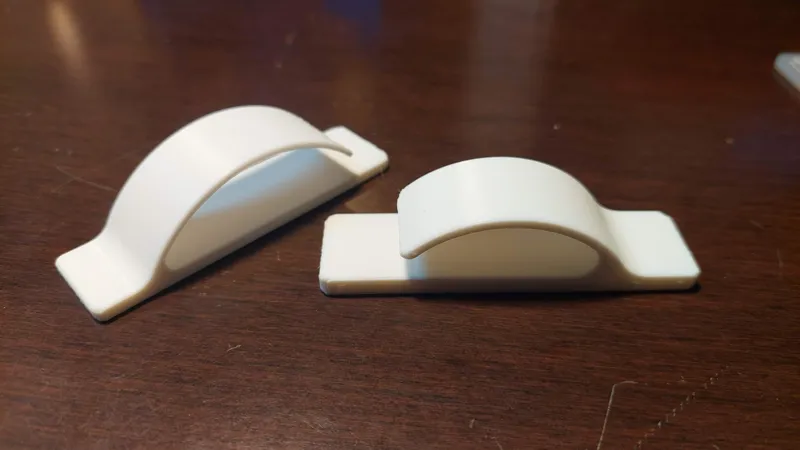 Cable management clips - Sized for Command Strips