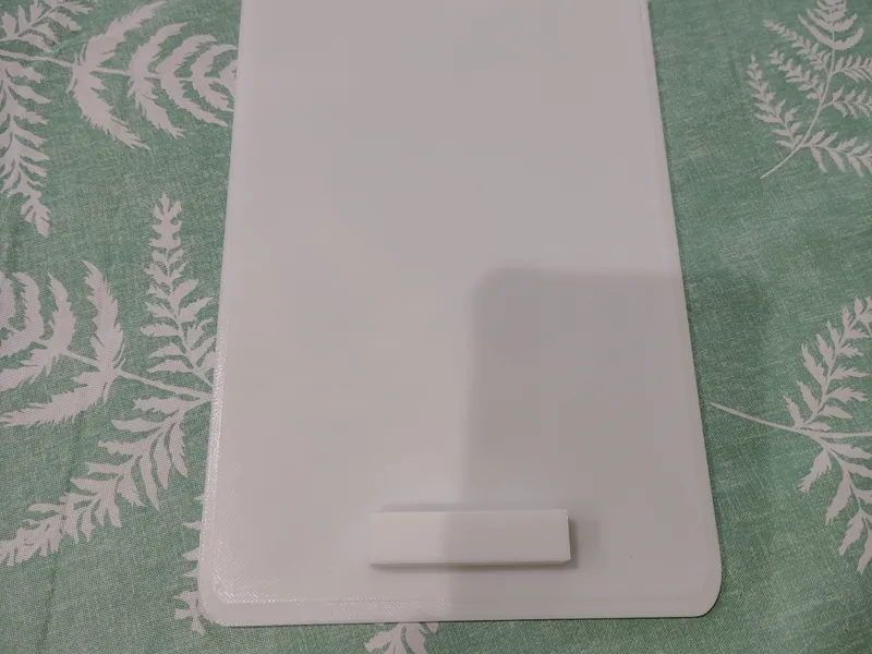 Stackable large capacity egg holder lid