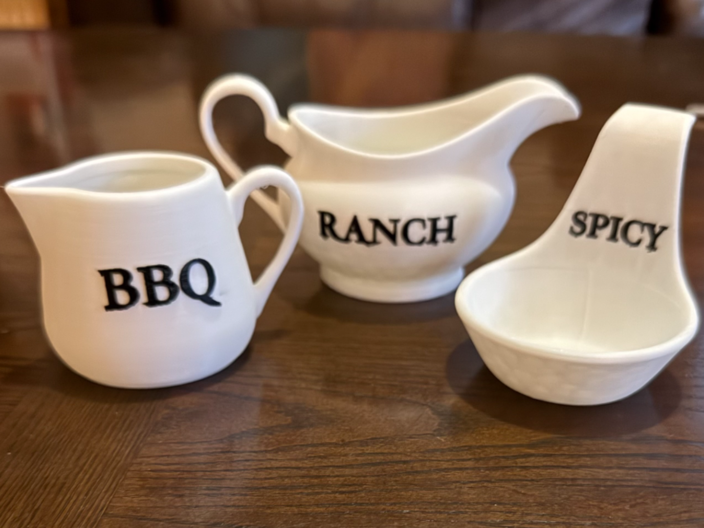 CUSTOMIZABLE SAUCE DISHES