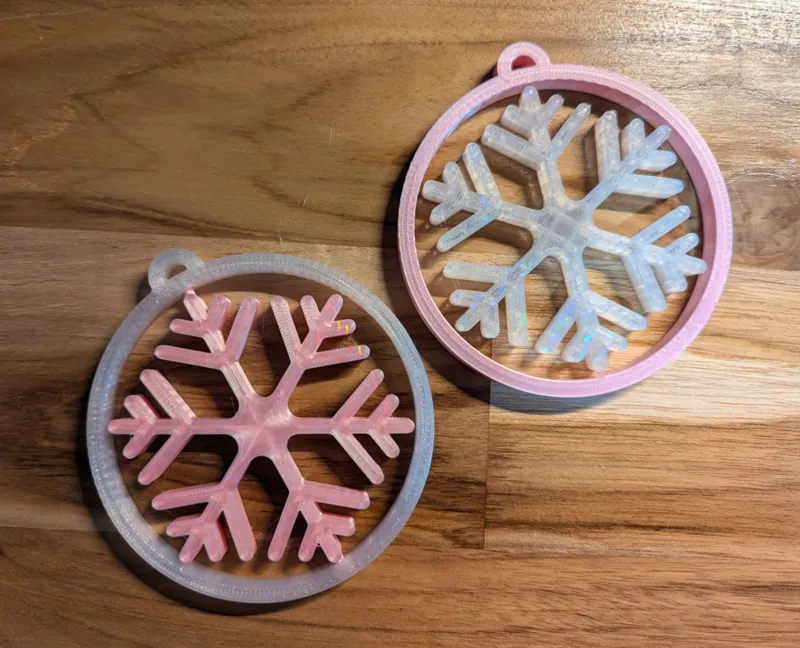 Christmas Tree Ornament Spinny Snowflake