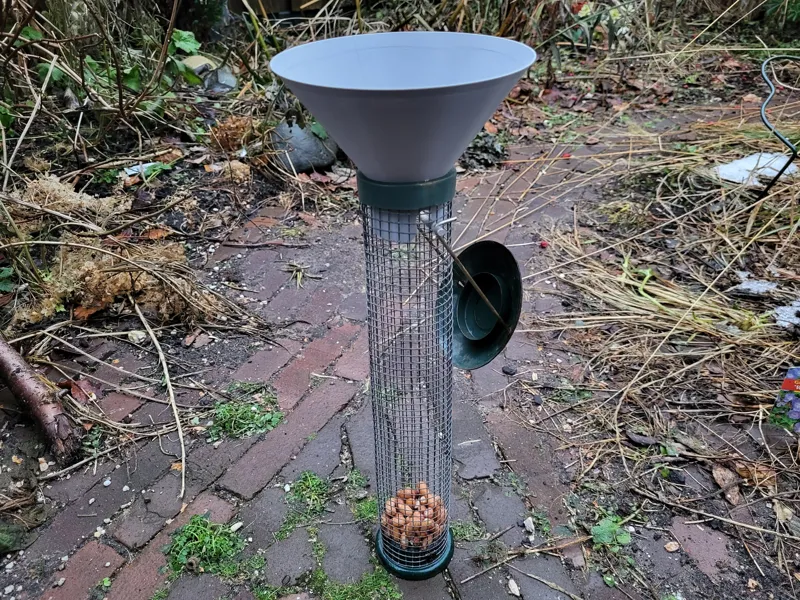Birdfeeder Funnel