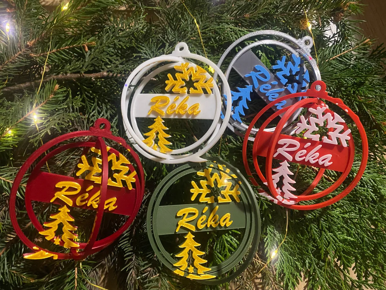 Personalized rotating name tags for Christmas tree - Free 3D Print ...