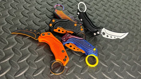 Gravity X Karambit Fidget Knife [No screw needed] view 3