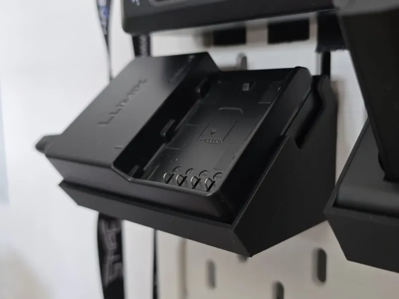 Lumix Charger Holder for IKEA Skadis (DMW-BLF19E) 