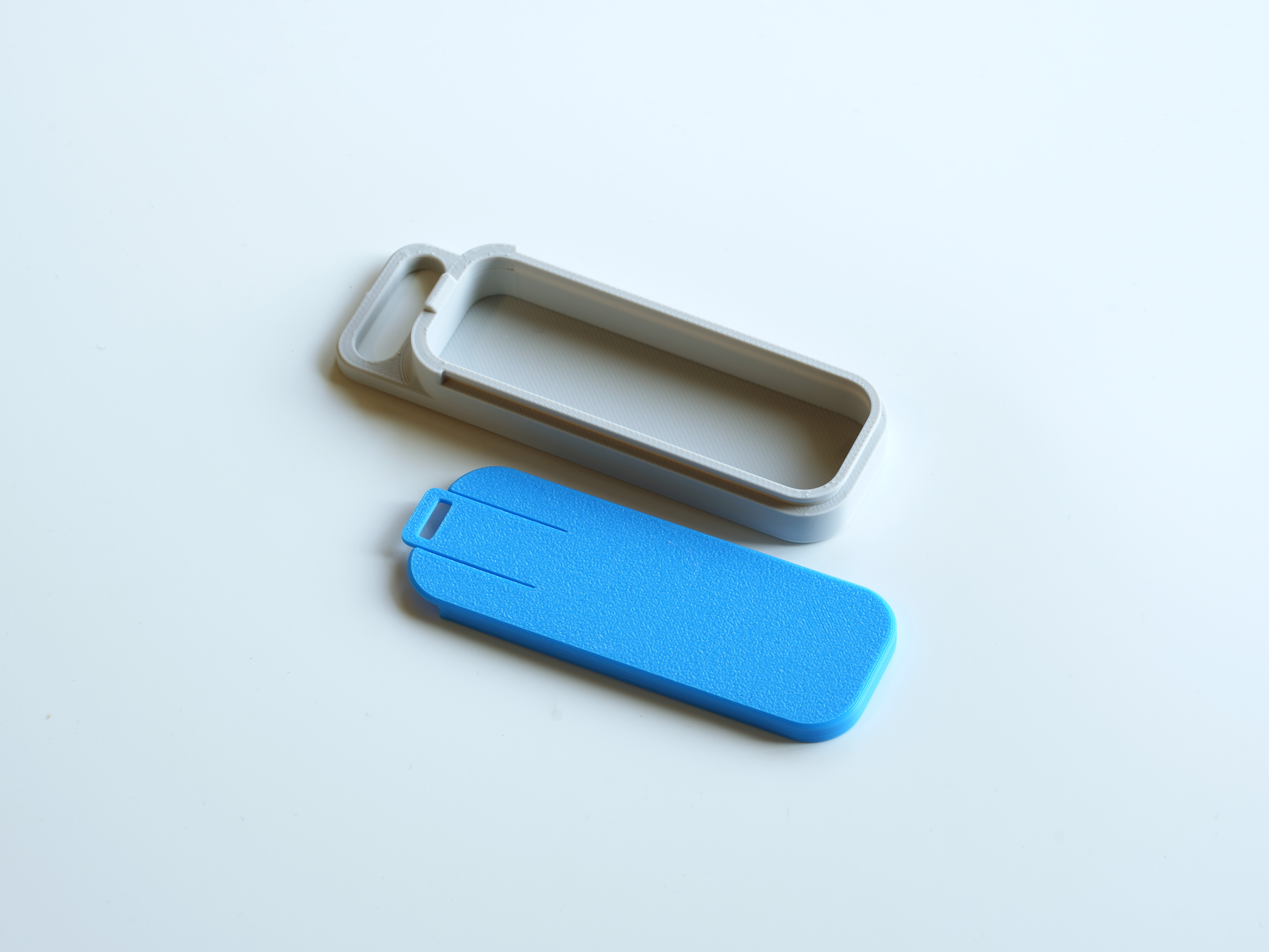 Miniatura 5 do modelo 3D Floss Box|牙线盒|单手开合|牢固锁扣|零件盒|药盒|随身携带