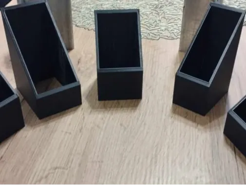 https://makerworld.bblmw.com/makerworld/model/US2517bbf7767bc4/design/2025-02-12_00350a93a40bd.jpg
