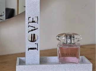 "LOVE"or "HOME" Vase for Dried Flowers with Stand