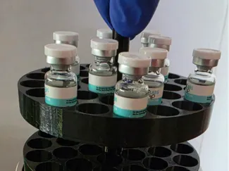 Twist and Lift Peptide Storage Tray