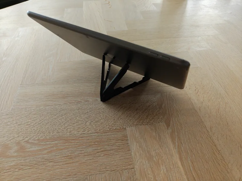 Slim tablet holder, only 6 mm thick when collapsed