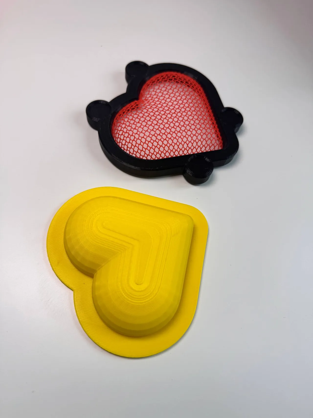 Thermoformed flexible hearts view 3