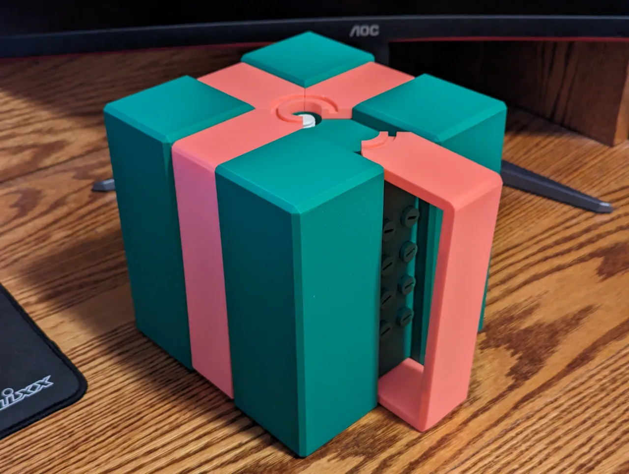 Gift Box w/ 120 Screws view 2