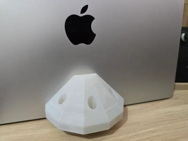 Diamond Laptop Dock wth Pencil Holder