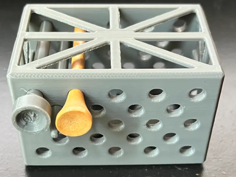 Golf Tee Holder
