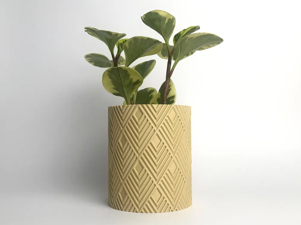 Planter with Hidden Drip Tray - Free 3D Print Model - MakerWorld