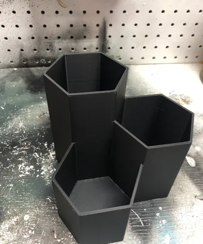 Pen Holder