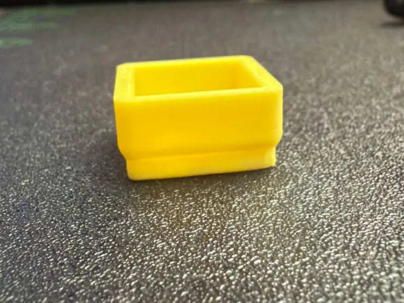 Mechanical Key Holder