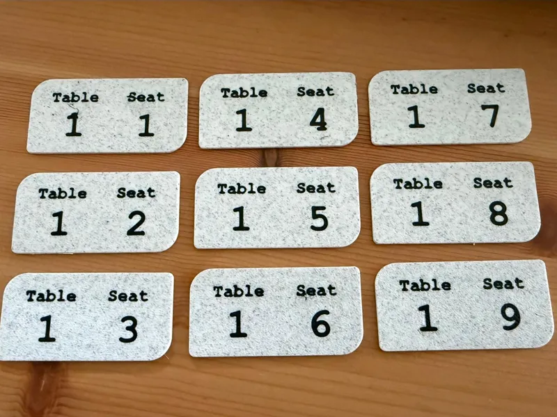 Poker seat cards