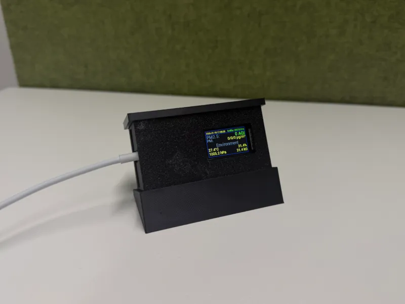 @2bluesc sniffer V1.0.0 LilyGO t-display ESP32