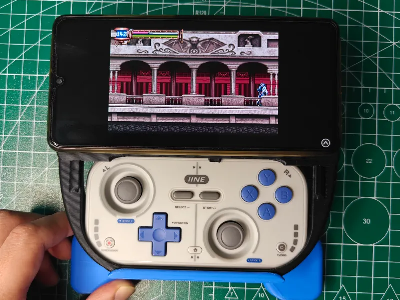 Slide-out phone gamepad, IINE compact controller