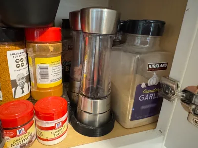 Salt and Pepper Grinder Holder