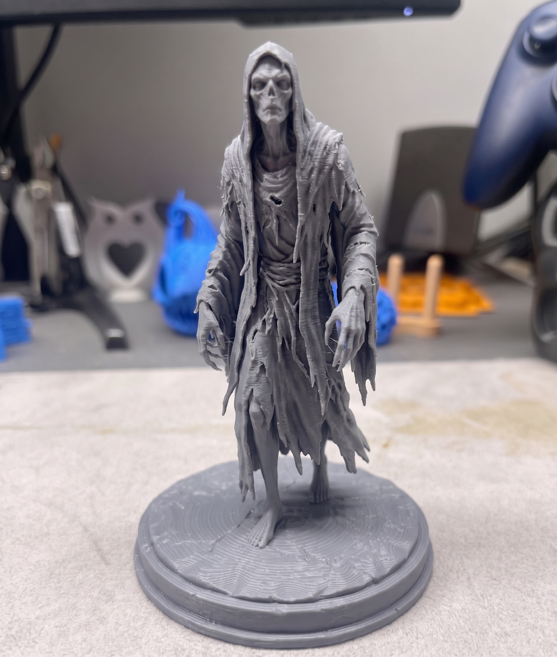 Figura decorativa: Suriel Figure - ACOTAR — vista de referencia 3
