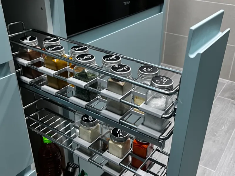 Spice organizer in vertical cabinet