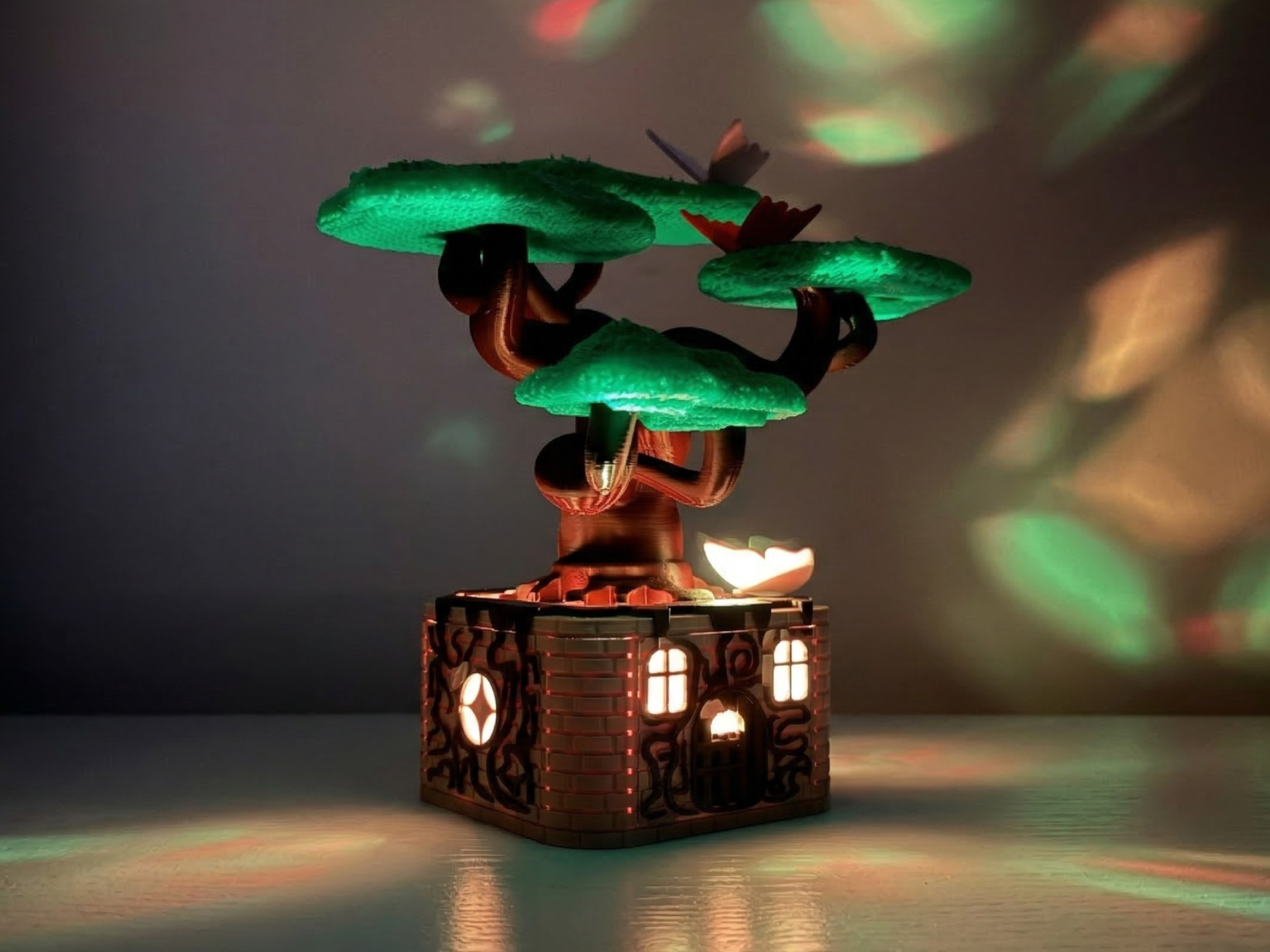 House in Bonsai roots - RGB Lamp