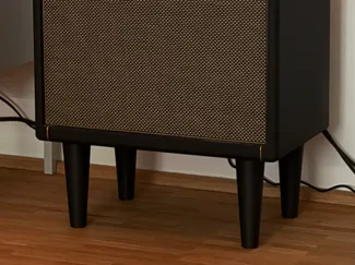 Spark Cab Nordic style leg