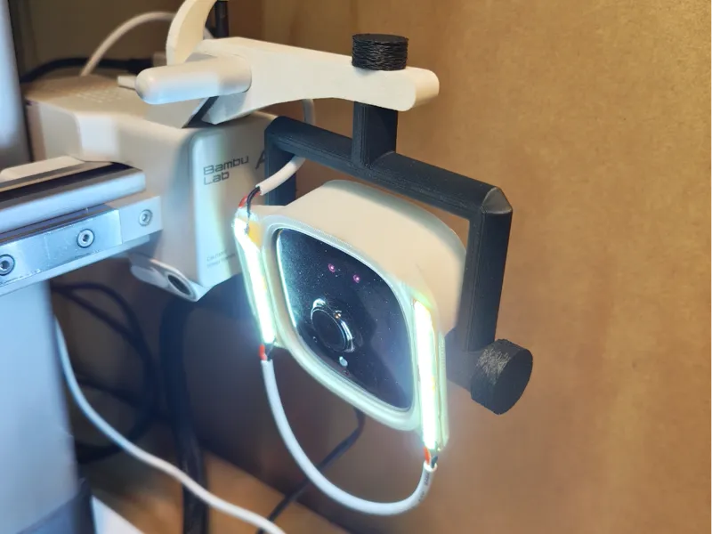 Tapo C100 / C110 Camera Mount Integrated LED Light