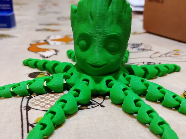 Grootopus — poulpe articulé Groot